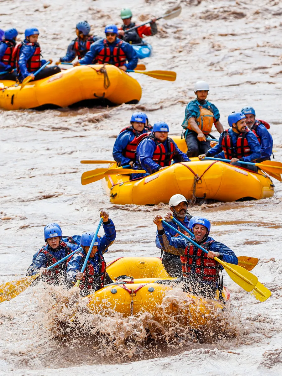 Rafting Medio Día – 12 km en Mendoza - Imagen 3